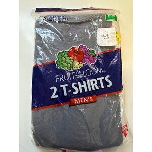 Fruit of the Loom Men's 2 Pack of Crew Neck T-shirts Size Small